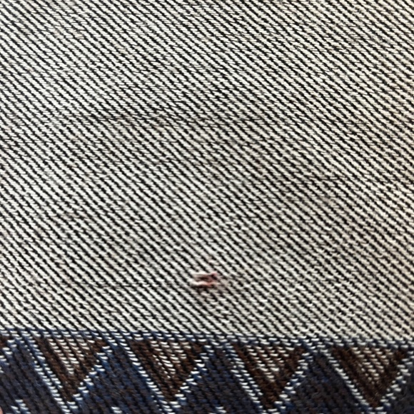 YSL Vintage Wool Rectangular Scarf/Wrap - Picture 9 of 9